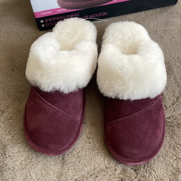 Nuknuuk - Leather Slippers - Picture 3 of 5